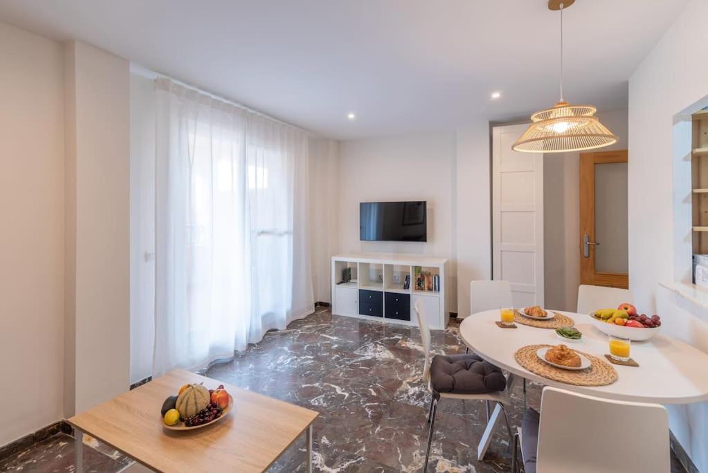 Apartment Cozy Close To The + Free Parking Fuengirola