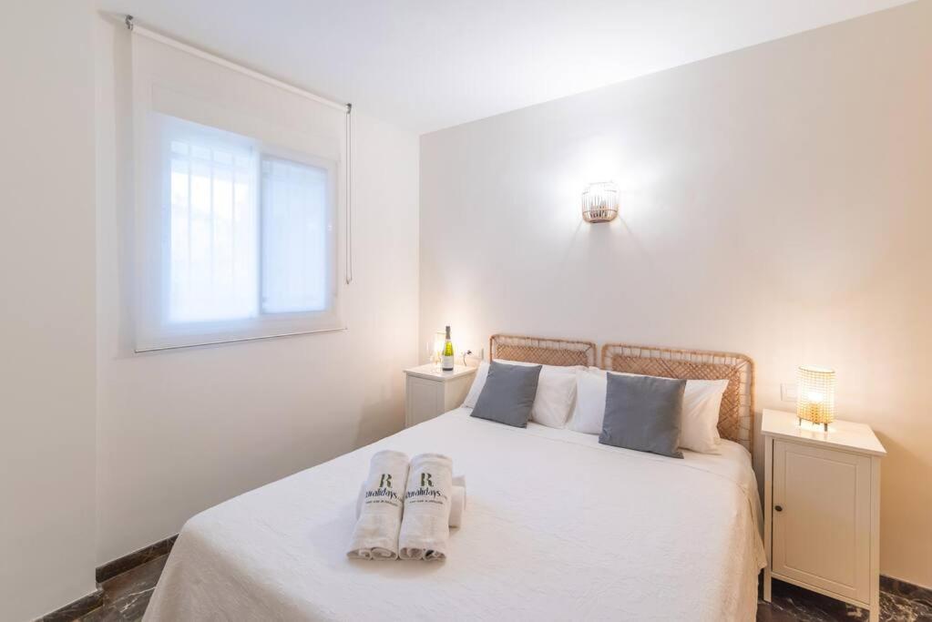 Cozy Close To The + Free Parking * Fuengirola