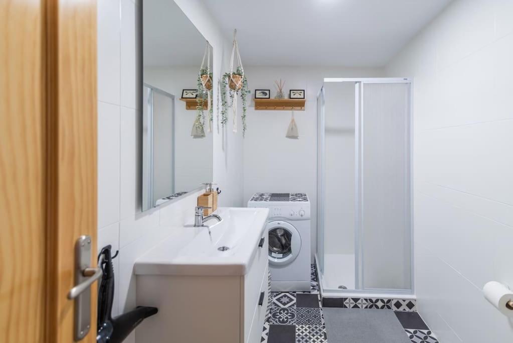 Cozy Close To The + Free Parking Fuengirola