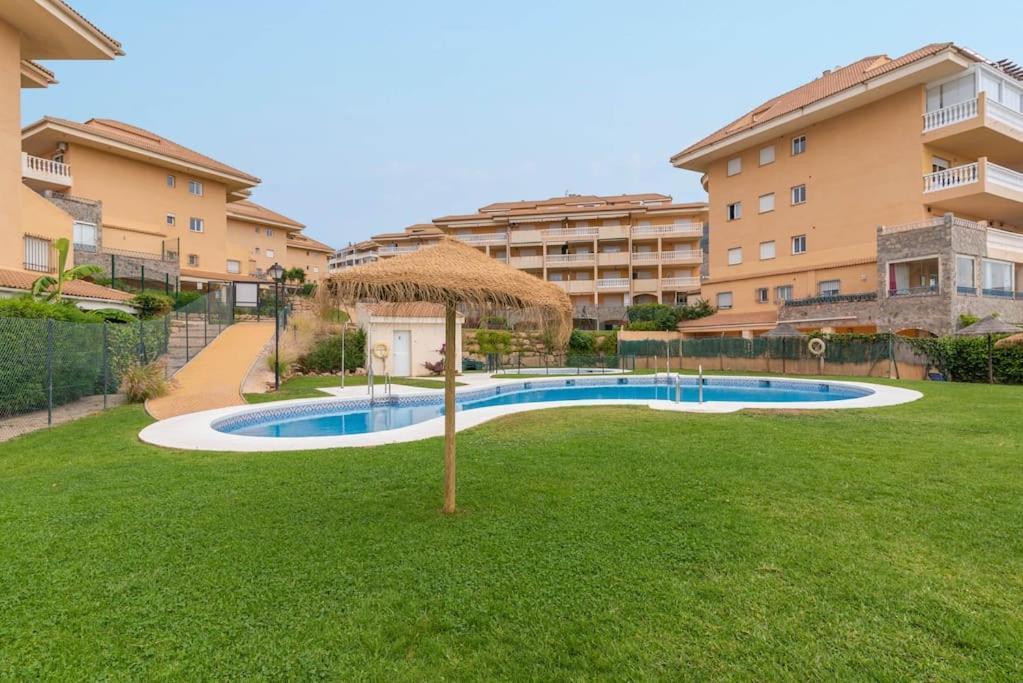 Cozy Close To The + Free Parking * Fuengirola
